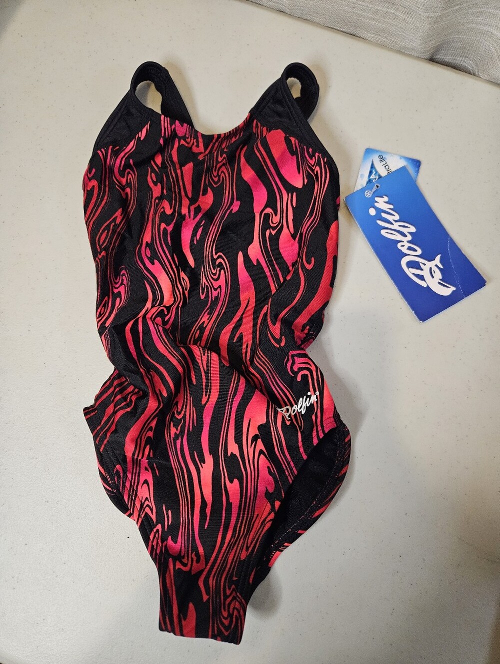DOLFIN Female Aero Print HP Back One Piece Swimsuit Red Size 24 New